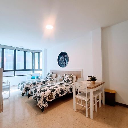 Vv Canteras Beach Paradise "By Henrypole Home" Лас Палмас де Гран Канария Екстериор снимка